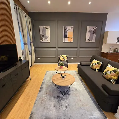 Apartment Tesla Boutique *
