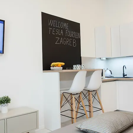 Apartment Tesla Boutique *